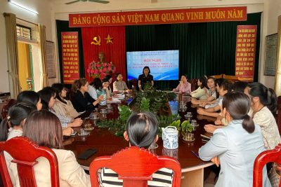 Trường Trường Mầm non Hải Tân tổ chức đánh giá kết quả phát triển năng lực số và tuyên dương, khen thưởng giáo viên có thành tích nổi bật trong công tác bồi dưỡng, ứng dụng công nghệ thông tin và chuyển đổi số trong nhà trường.