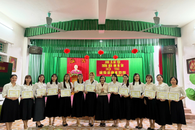 TƯNG BỪNG HỘI THI GIÁO VIÊN DẠY GIỎI CẤP TRƯỜNG TẠI TRƯỜNG MẦM NON HẢI TÂN